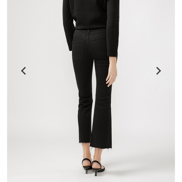 Silver Jeans Women's Black Flare Jeans - Picture 2 of 5